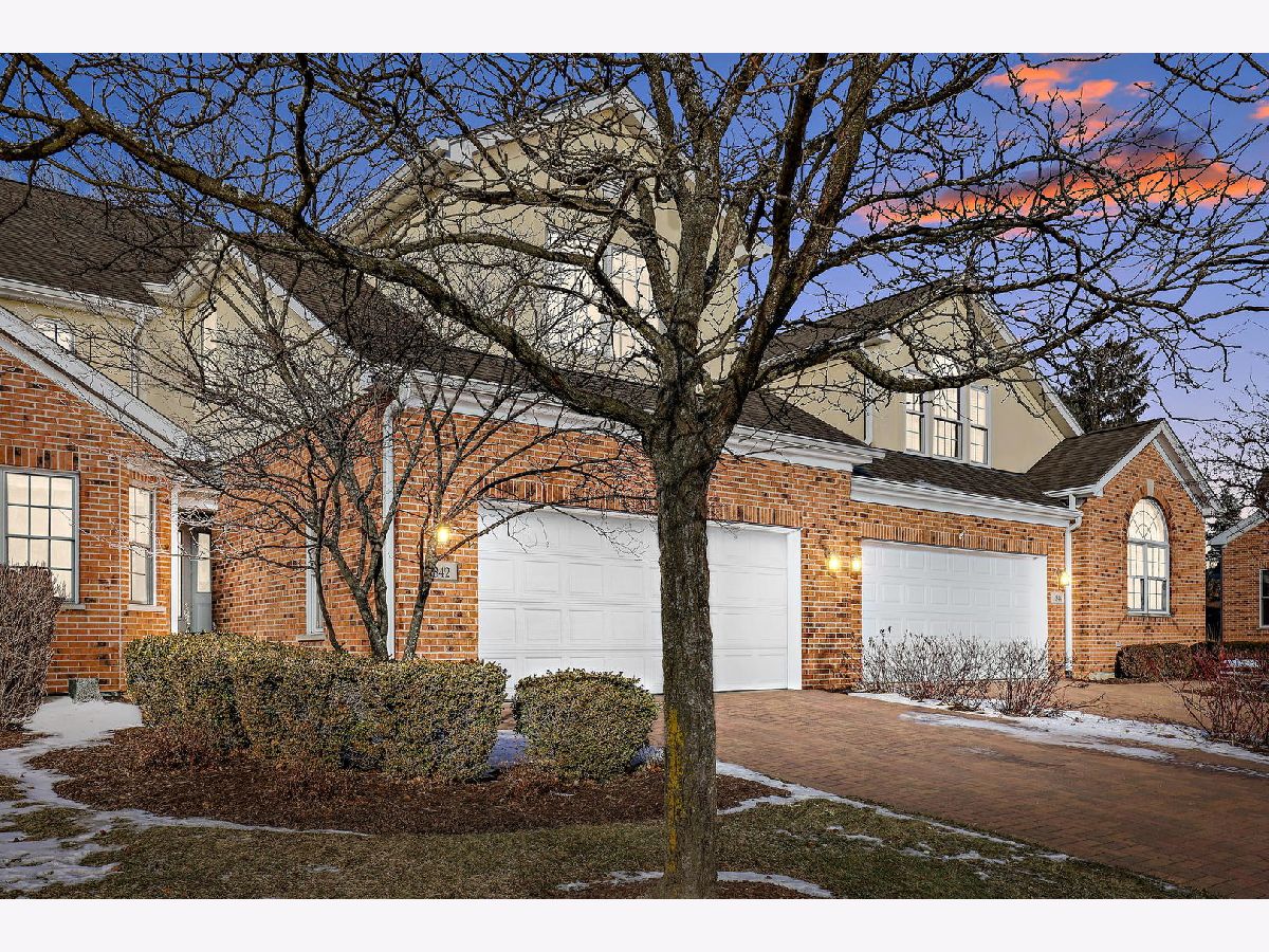 Townhomes & Homes Sold Maryknoll Glen Ellyn Illinois, 842 Chancel