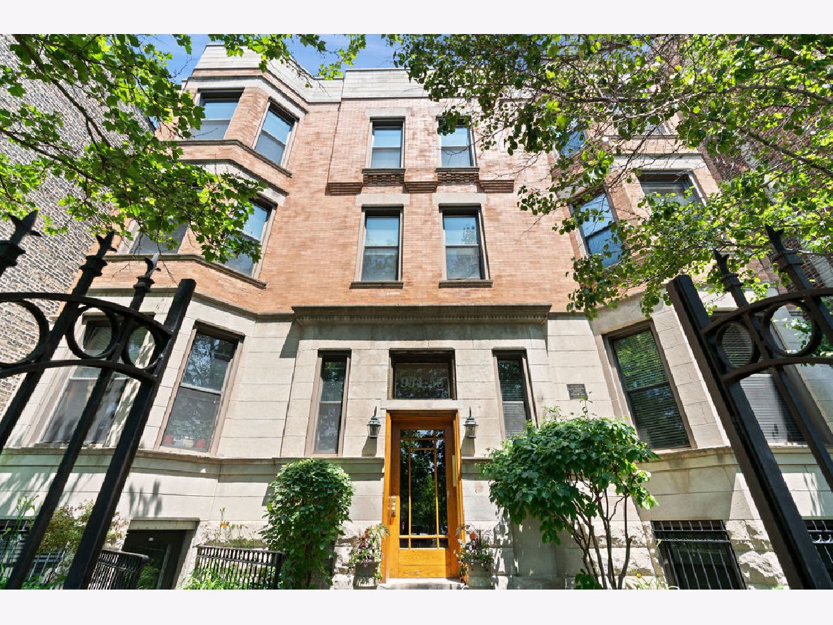 Condos & Townhomes Sold Cuyler Place Condos Chicago Illinois, 956 Cuyler