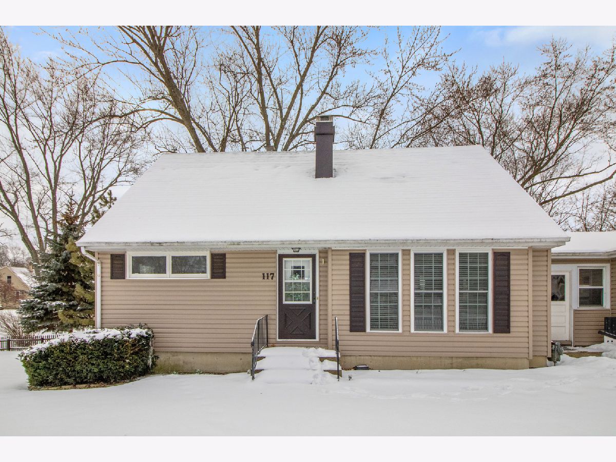 Homes Rented Moreaus Crest View Bartlett Illinois, 117 Morse
