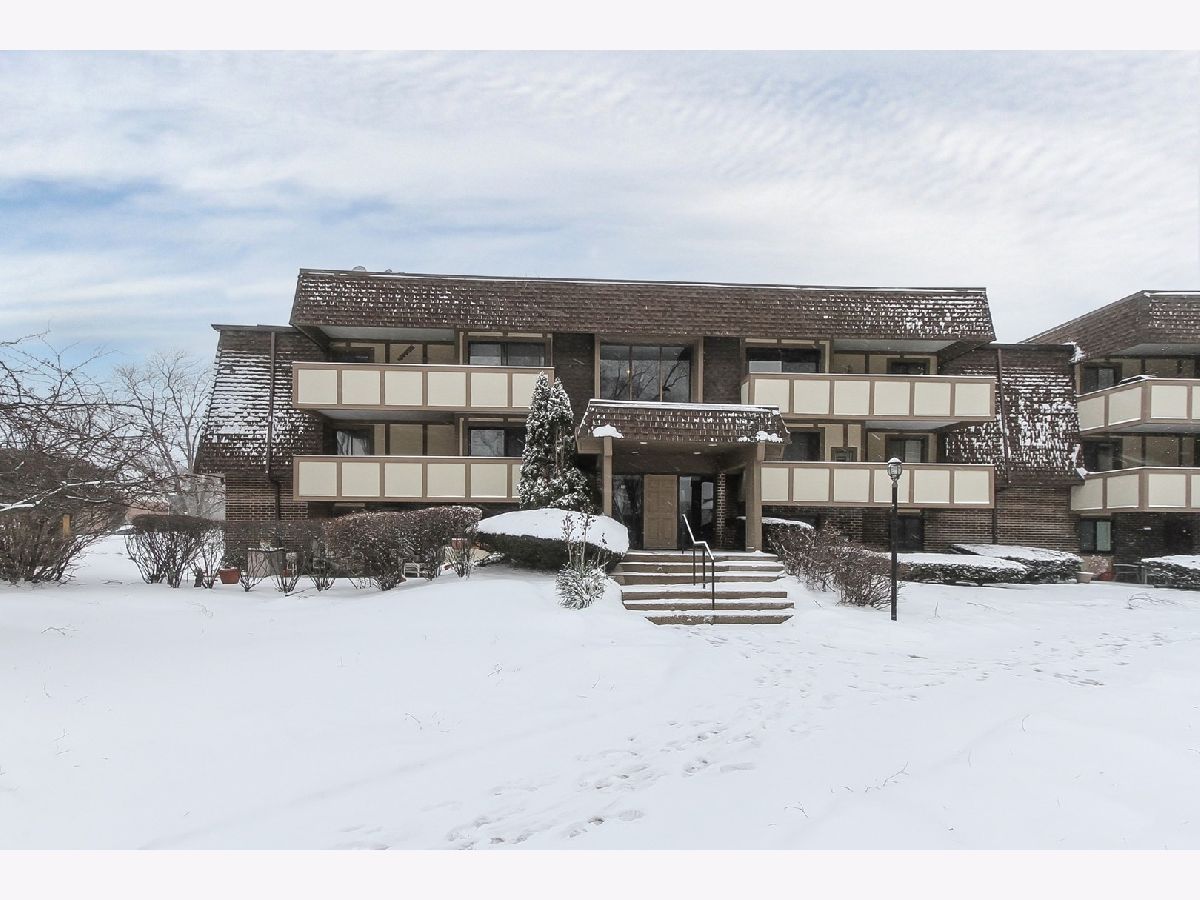 Condos & Townhomes Sold Village Quarter West Dundee Illinois, 433 Cavalier