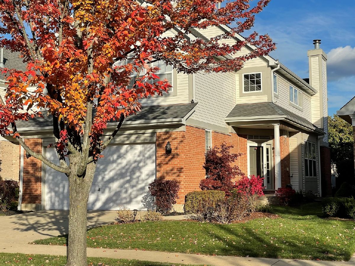 Homes & Townhomes Sold Avondale Westchester Illinois, 2421 Pinecrest