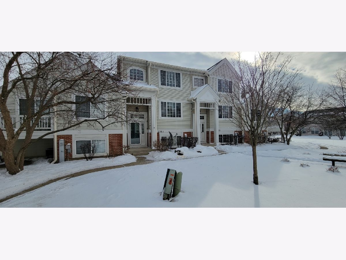 Townhomes & Condos Rented Ogden Pointe At The Wheatlands Aurora Illinois, 2353 Twilight