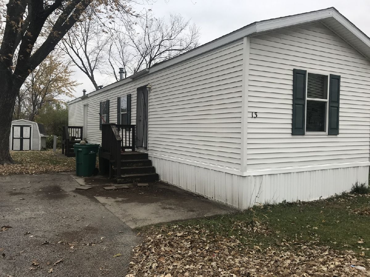 Subdivision Sold Shady Oaks Minooka Illinois, 13 Oak
