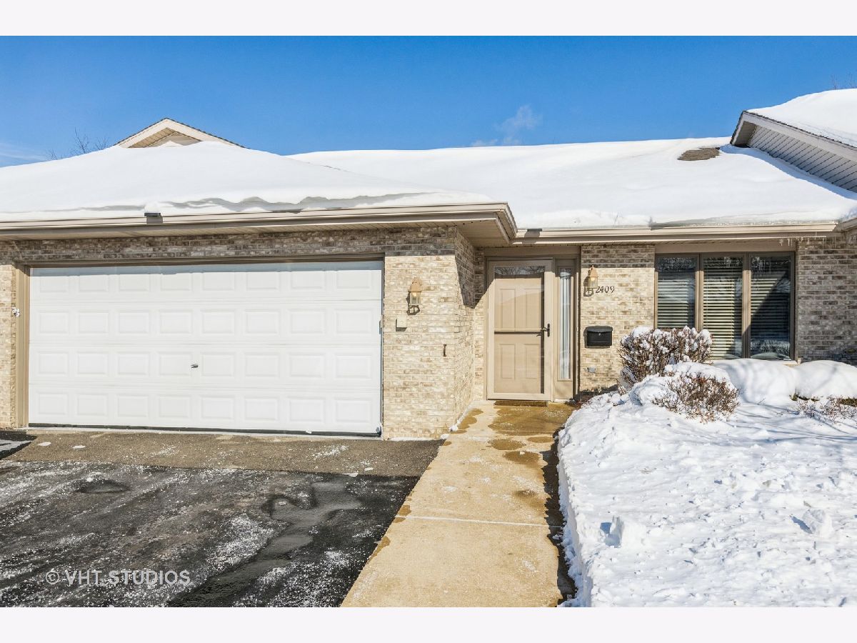 Condos & Townhomes Sold Fairway Estates Joliet Illinois, 2409 Par Four