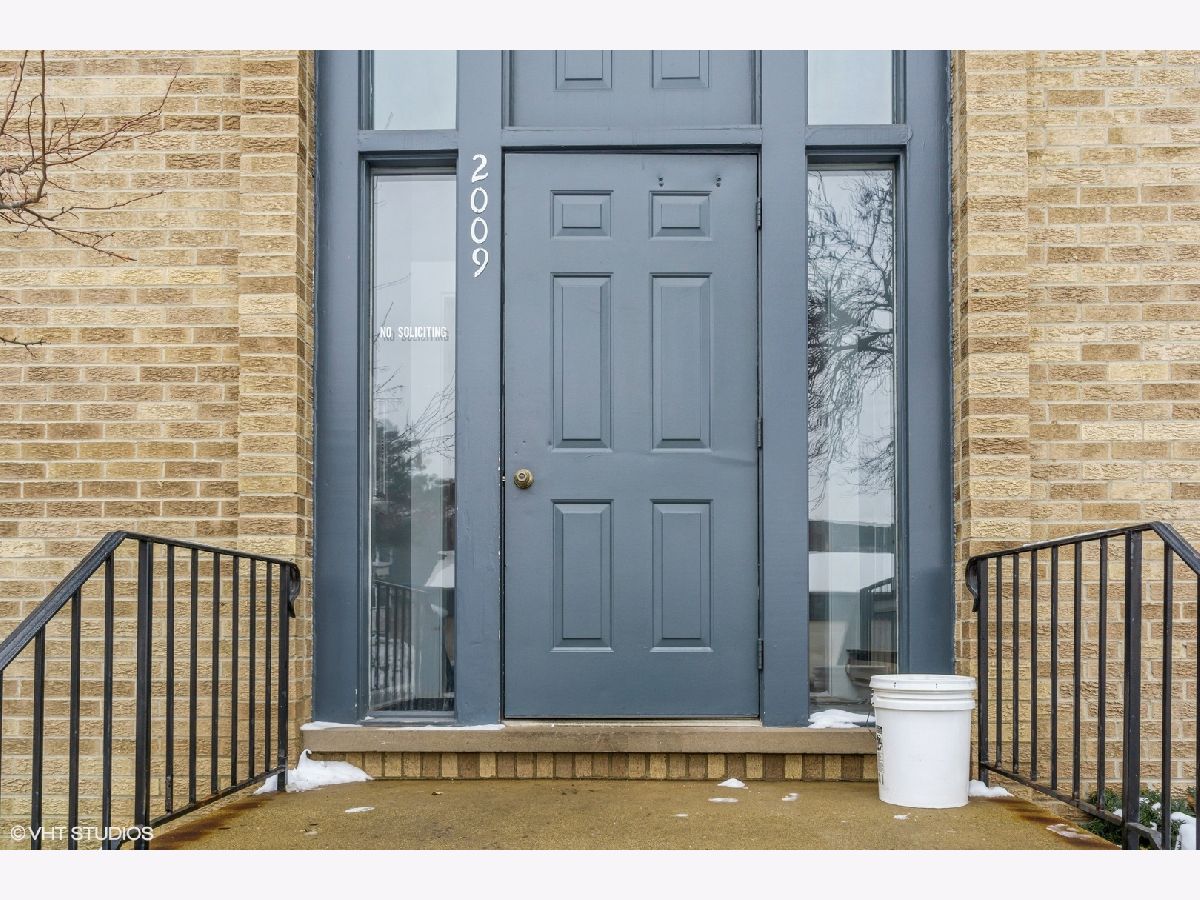 Condominiums Sold Ammer Ridge Glenview Illinois, 2009 Ammer Ridge