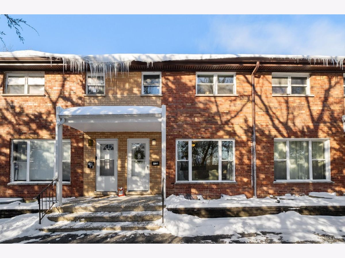 Townhomes Sold North Towne Homes North Aurora Illinois, 200 Linn