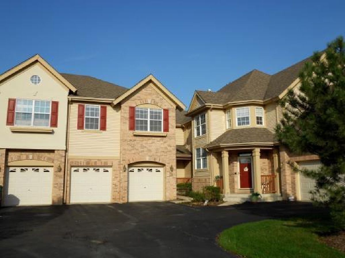 Townhomes & Condos Sold Westgate Valley Townhome Palos Heights Illinois, 2604 Medinah
