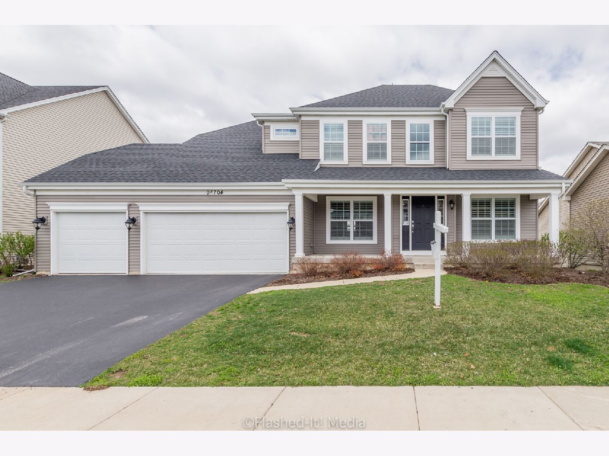 Homes Sold Mill Creek Tanna Geneva Illinois, 0N704 King