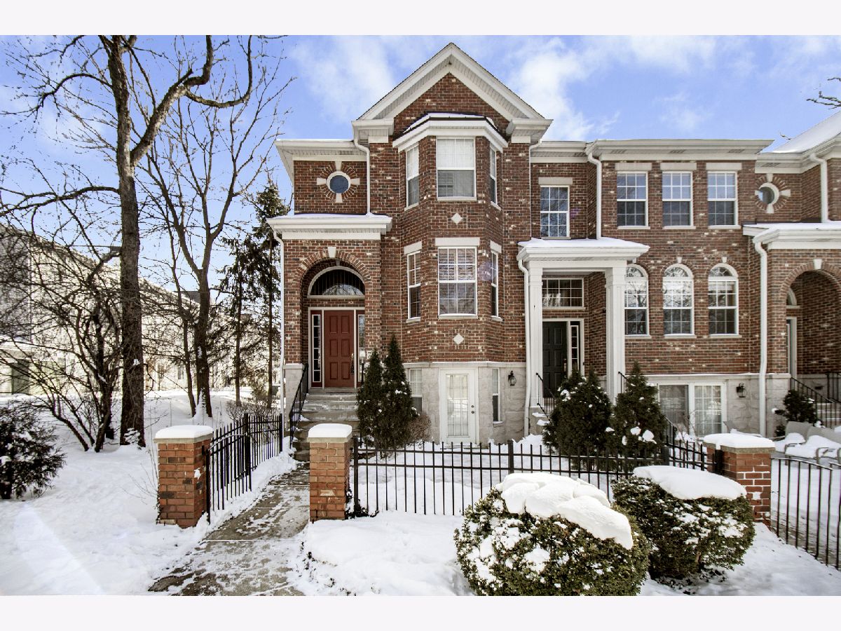 Townhomes Sold Prescott Woods Naperville Illinois, 752 Prescott