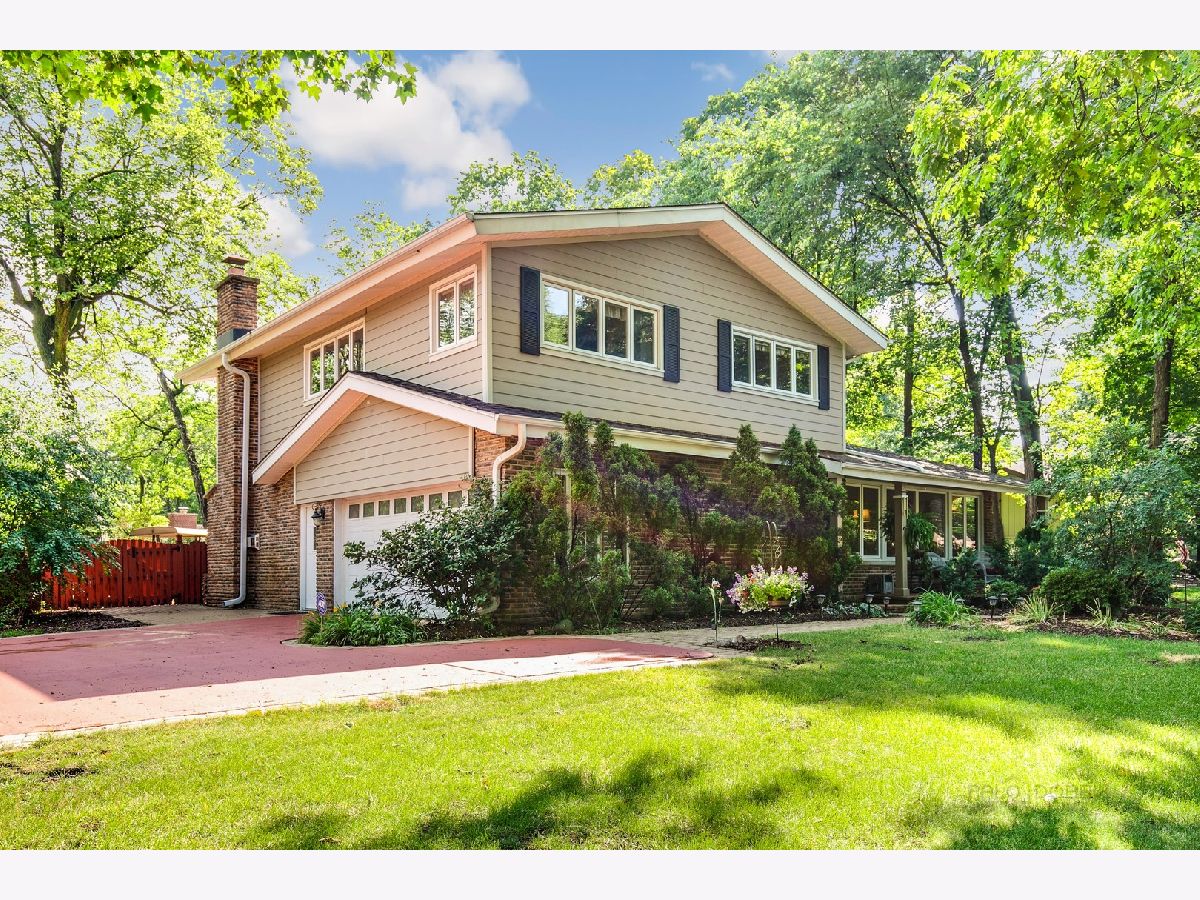 Homes Sold Forest Estates Palatine Illinois, 335 Tall Trees