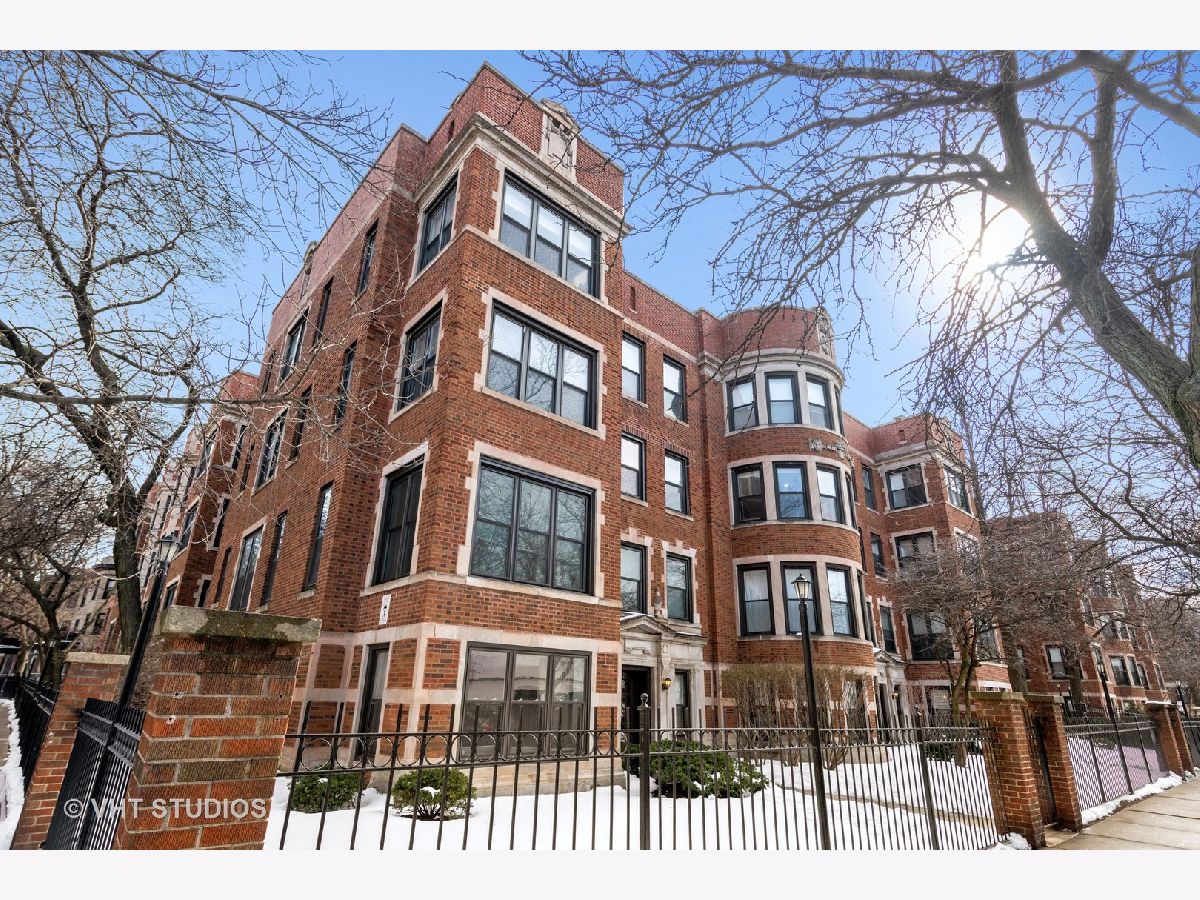 Condominiums Sold The Stirling Chicago Illinois, 4121 Sheridan