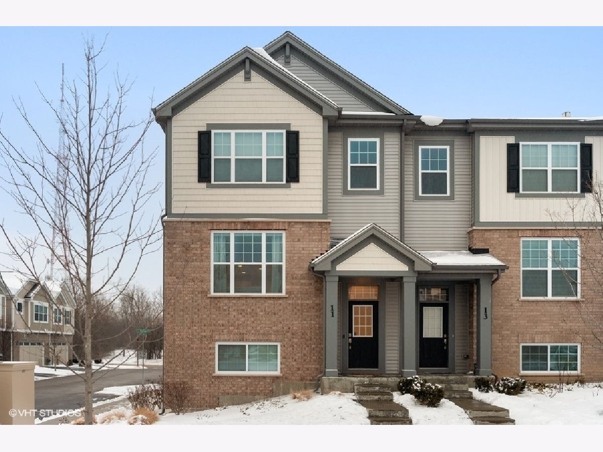 Condos & Townhomes Rented Lexington Heritage Arlington Heights Illinois, 11 Heritage