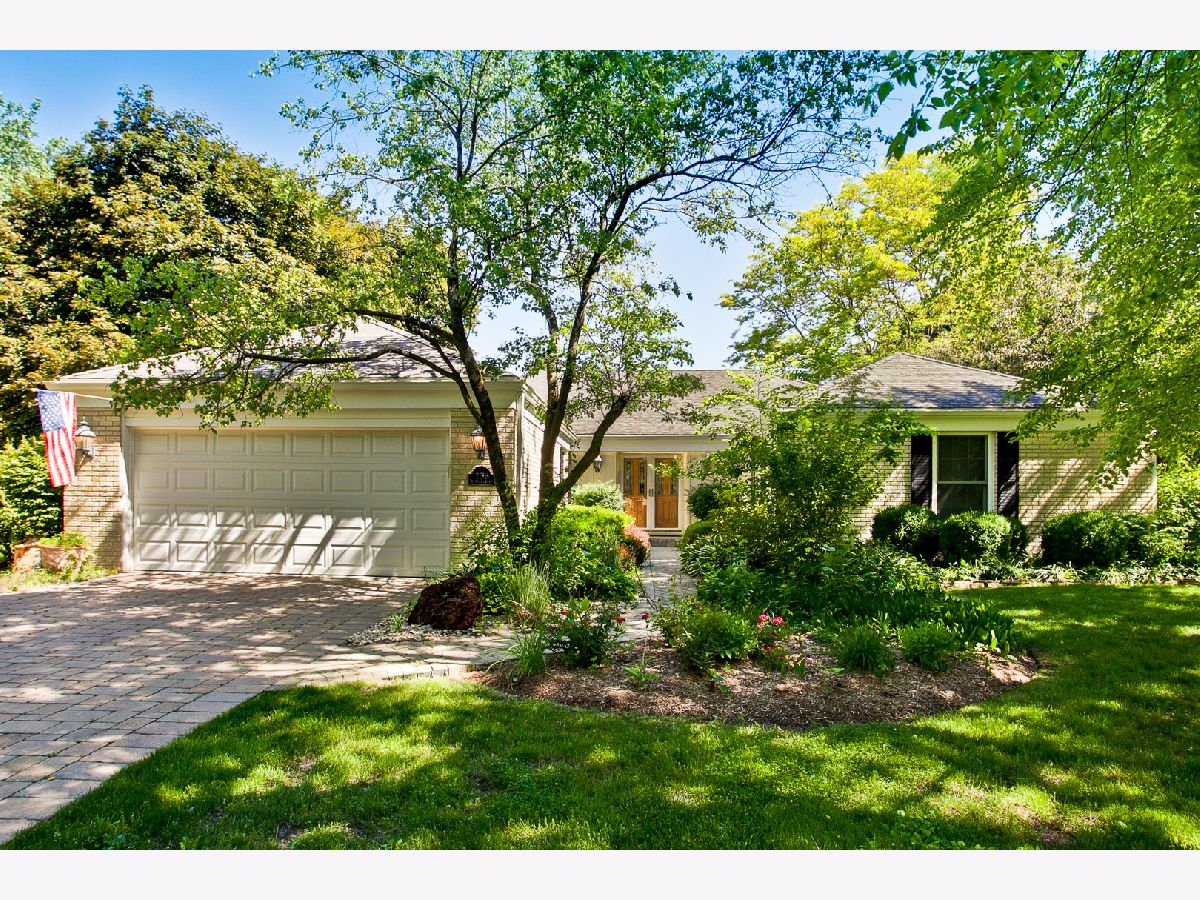 Homes Rented Butler Lake Libertyville Illinois, 756 Stonegate