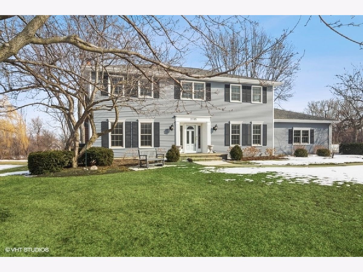 Homes Sold Oak Ridge North Barrington Illinois, 20785 Juniper