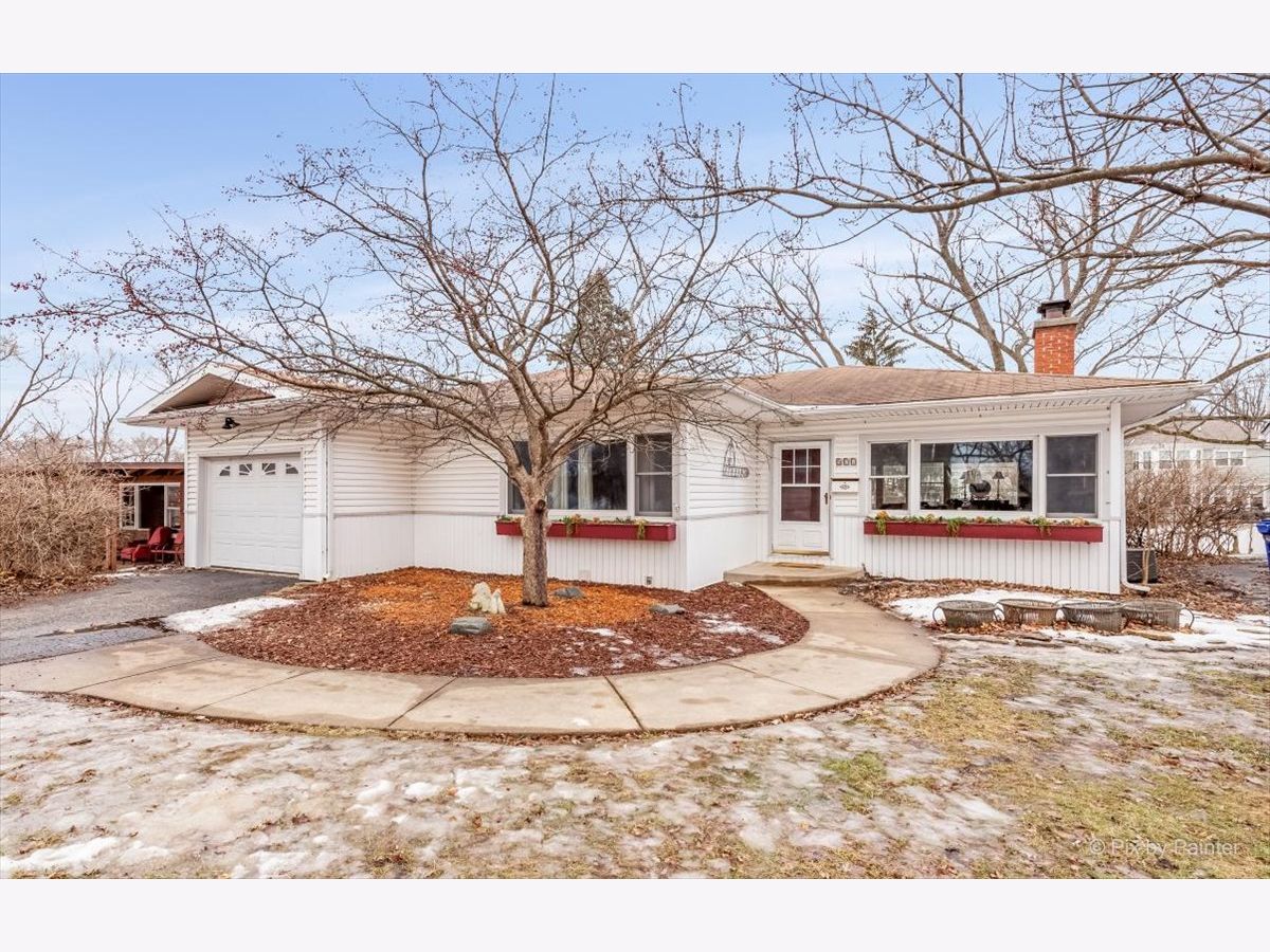 Homes Sold Chesterfield Heights Glen Ellyn Illinois, 577 Wilshire