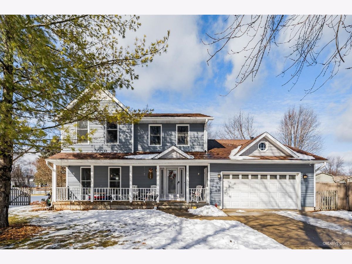 Homes & Townhomes Sold Bastain Hinckley Illinois, 641 Louise