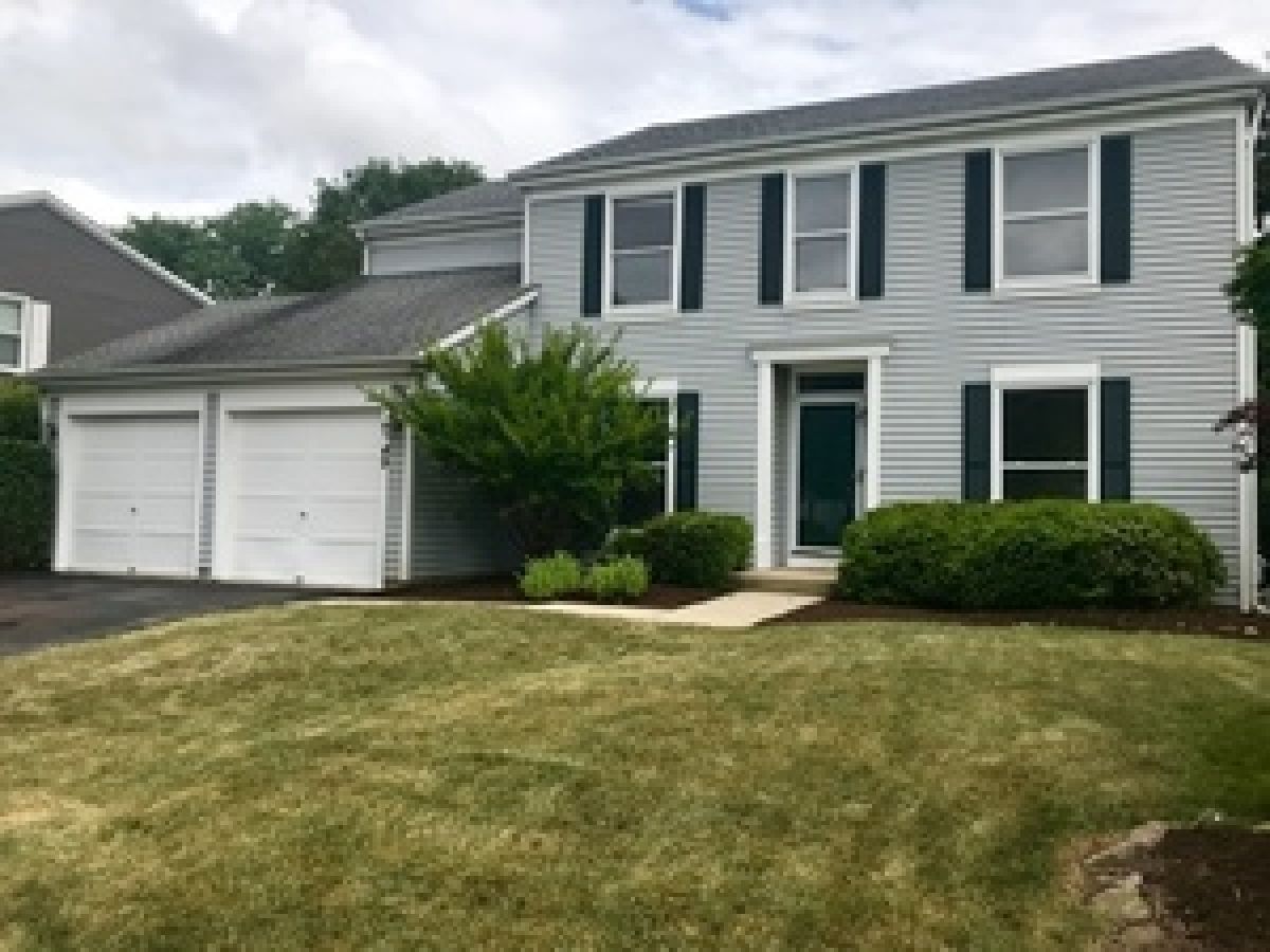 Homes & Condos & Townhomes Rented Grosse Pointe Village Vernon Hills Illinois, 49 Royal Oak