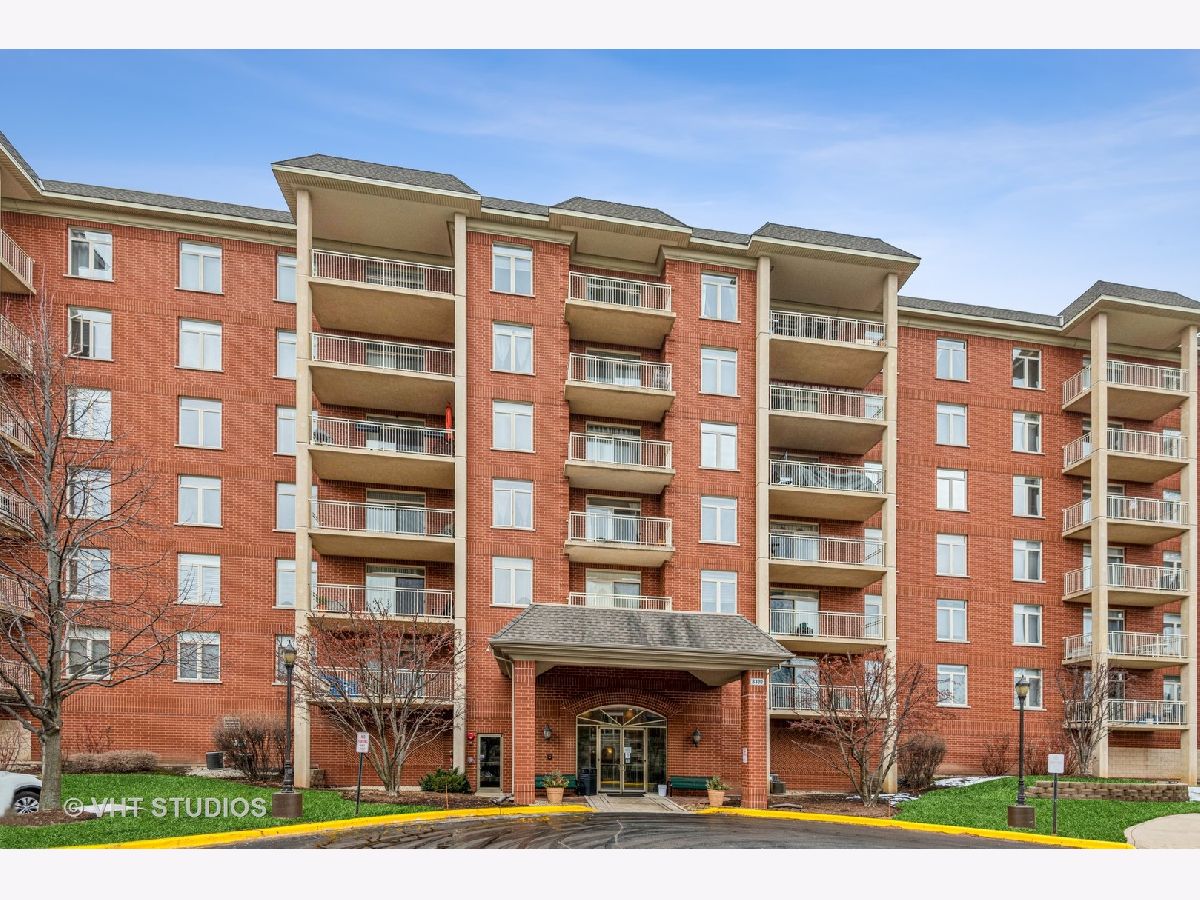 Condominiums Sold The Woodlands Morton Grove Illinois, 8300 Callie