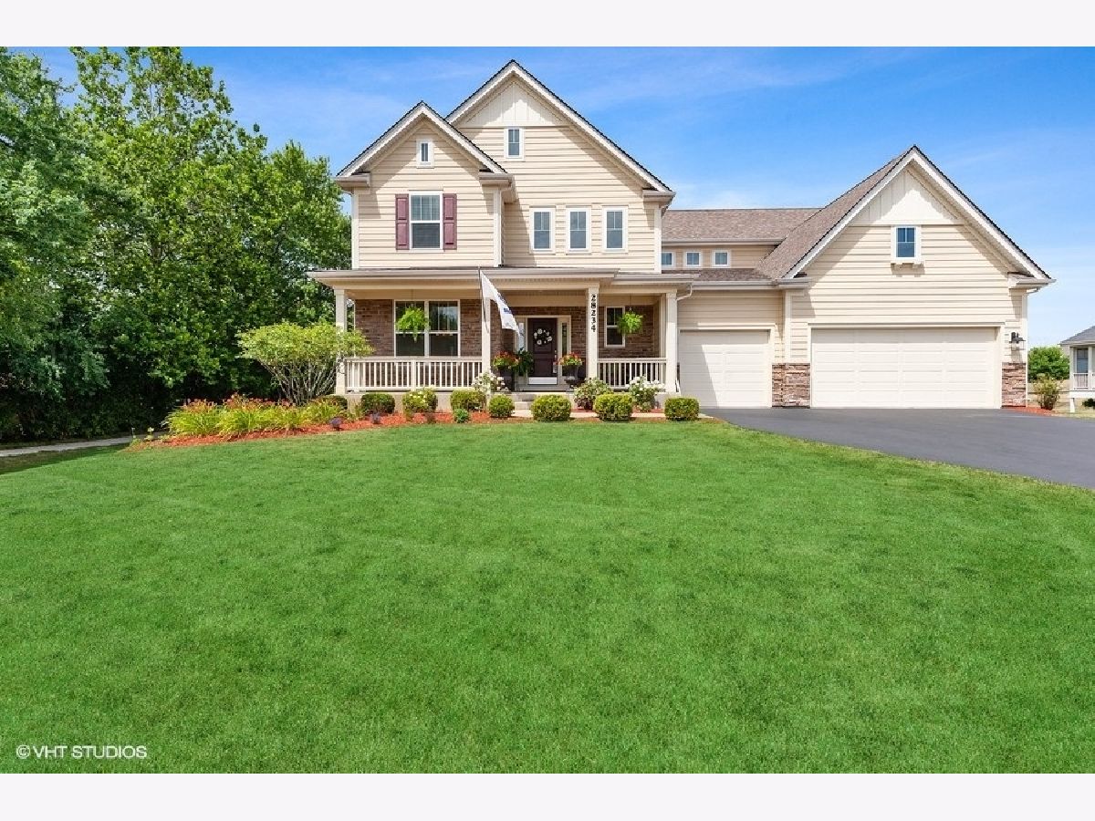 Homes Sold Riverside Of Barrington Barrington Illinois, 28234 Maple