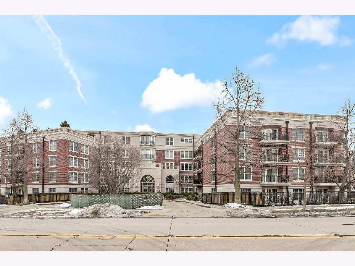 Condominiums Sold Les Maison Highland Park Illinois, 2021 Saint Johns