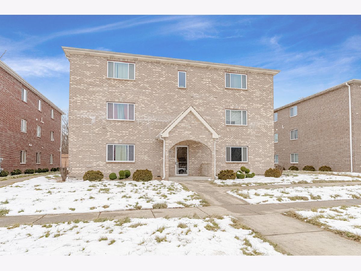  Rented Robbins Illinois, 13918 Central Park