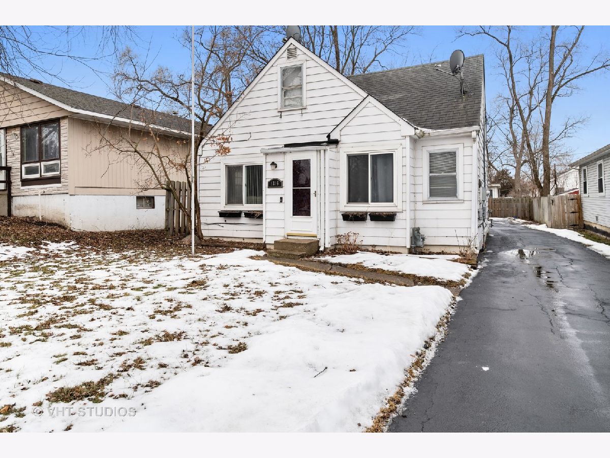 Homes Sold Beach Shore Round Lake Beach Illinois, 1316 Poplar