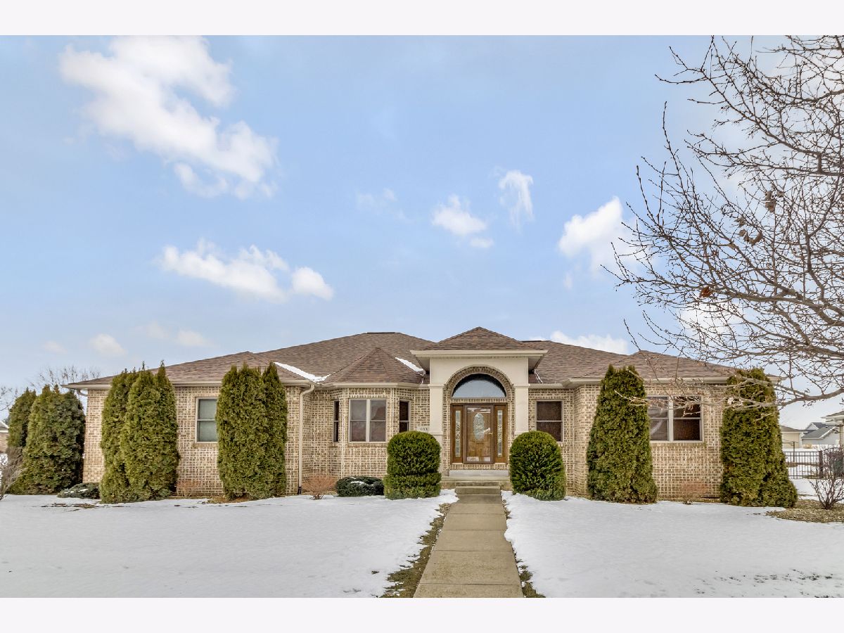 Homes & Condos & Townhomes Sold Kahler Ridge Wilmington Illinois, 933 Waterford