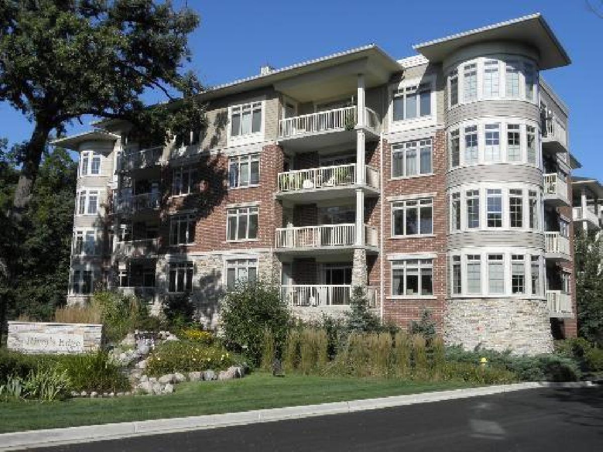 Condominiums Rented Rivers Edge Vernon Hills Illinois, 425 Benjamin