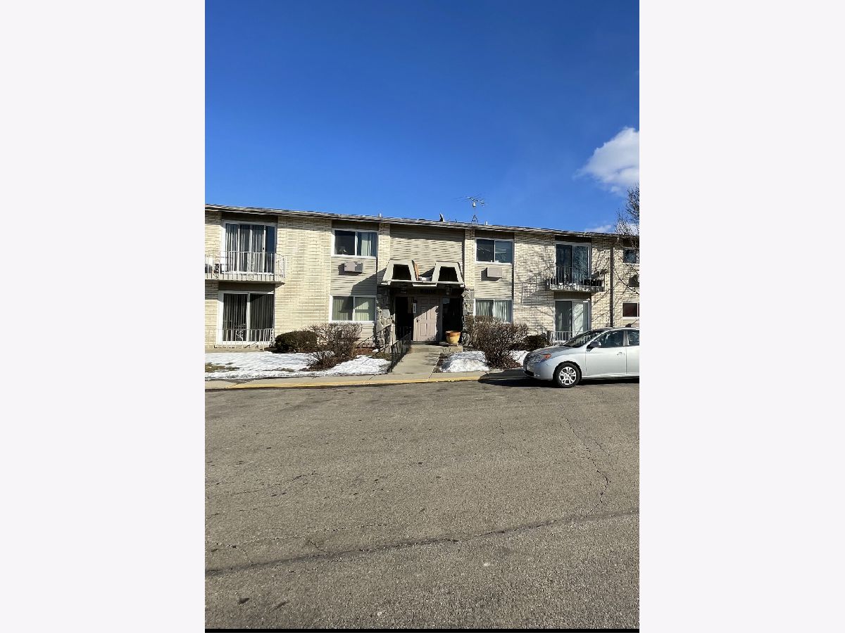 Condos & Townhomes Sold 1211 Harding Townhomes Des Plaines Illinois, 8888 Steven