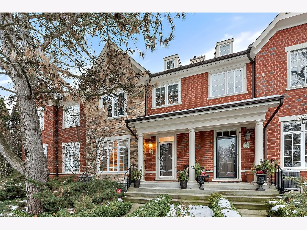 Townhomes Sold Linden Tree Glenview Illinois, 4213 Linden Tree