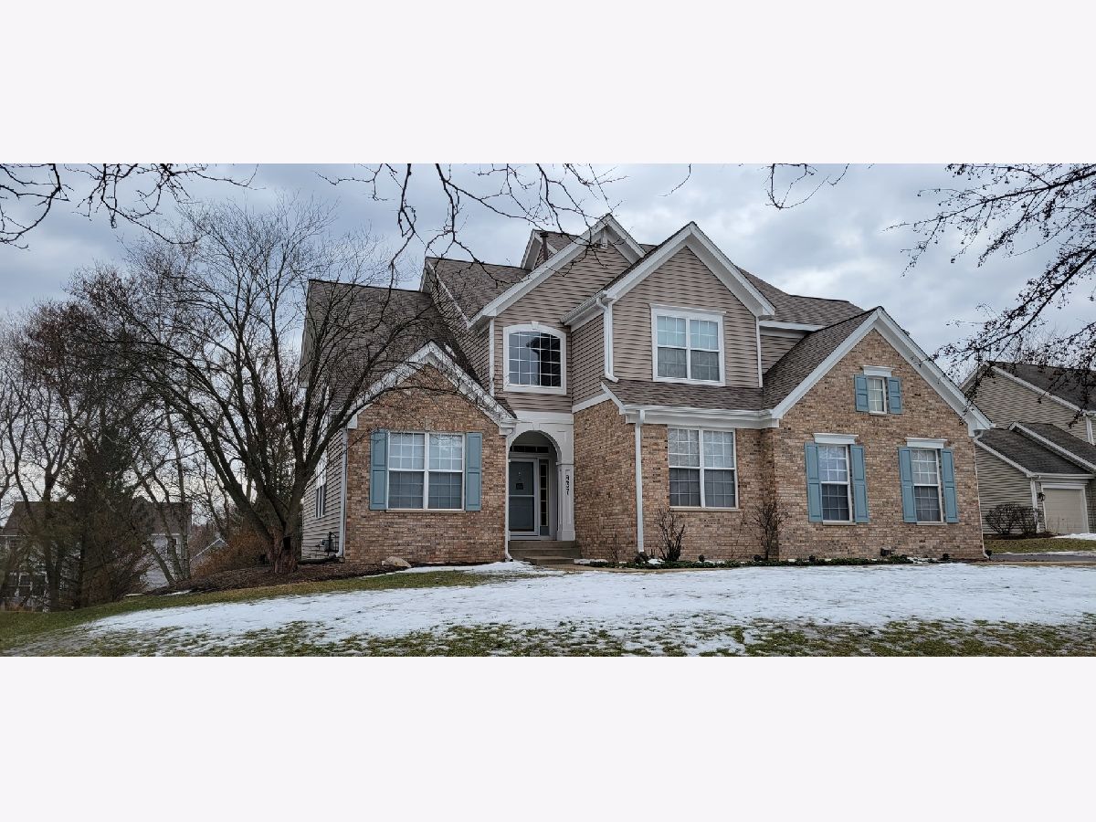 Homes Sold Fairhills Of Canterfield West Dundee Illinois, 937 Angle Tarn