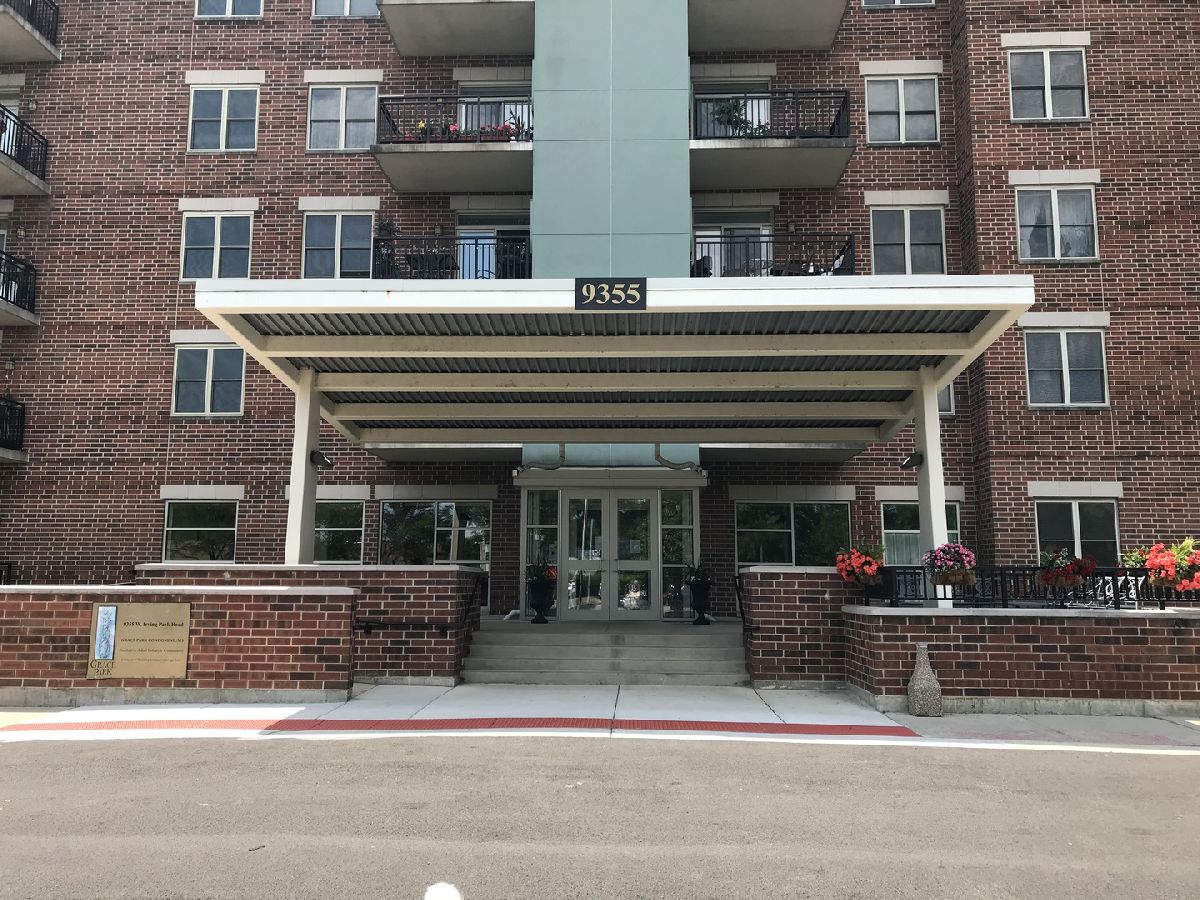 Condos & Townhomes Sold Grace Park Condominiums Schiller Park Illinois, 9355 Irving Park