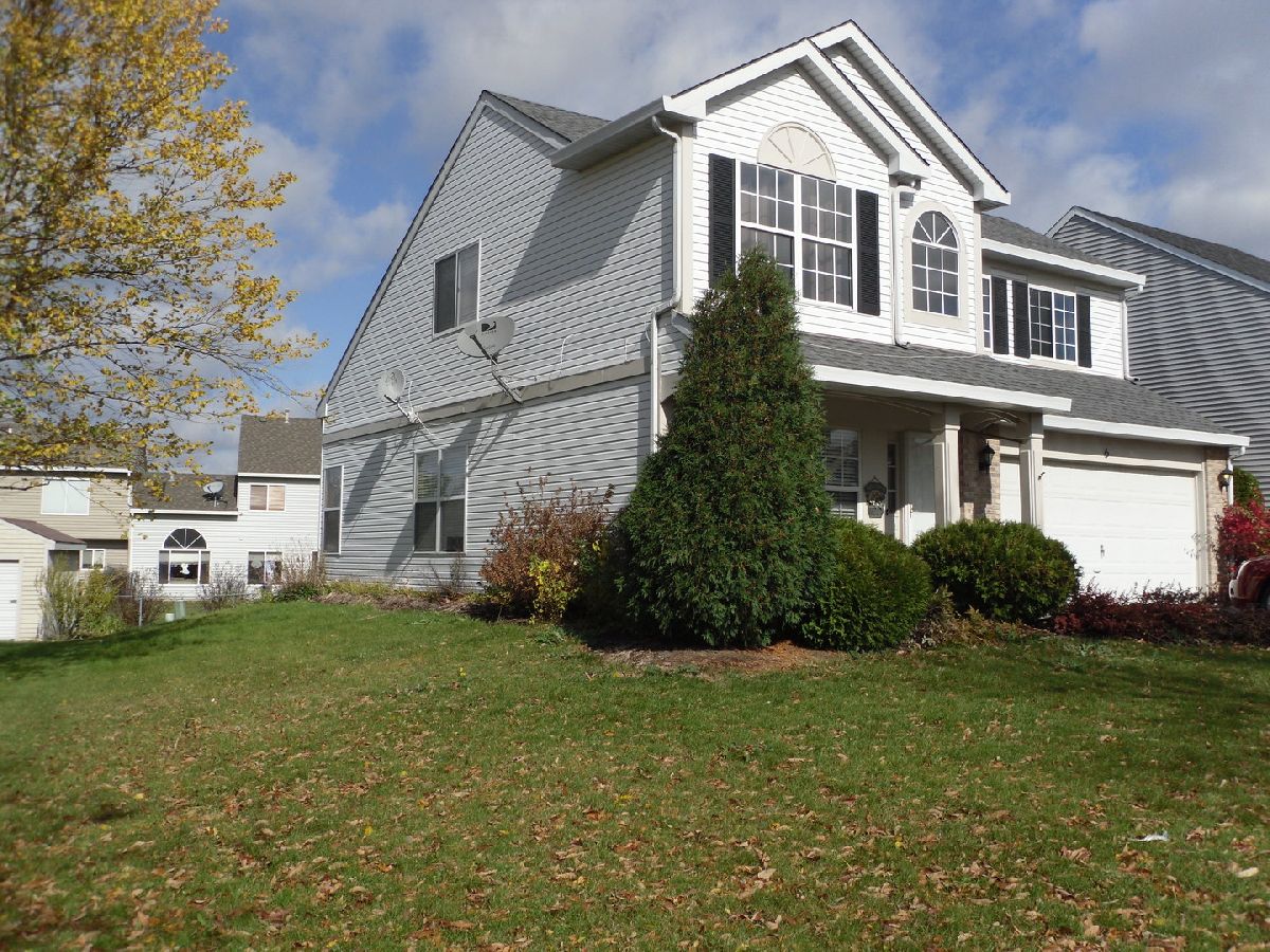 Homes & Townhomes Rented Country Walk Round Lake Beach Illinois, 6 Rosewood