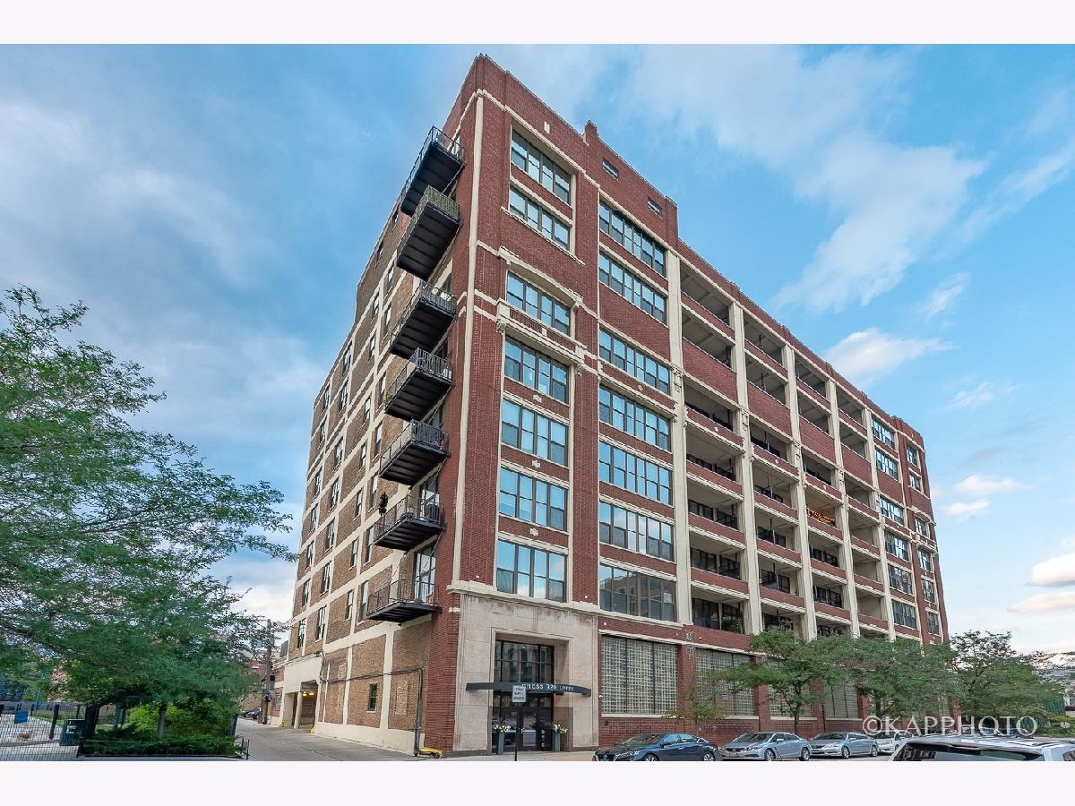 Condominiums Sold Chess Lofts Chicago Illinois, 320 21st