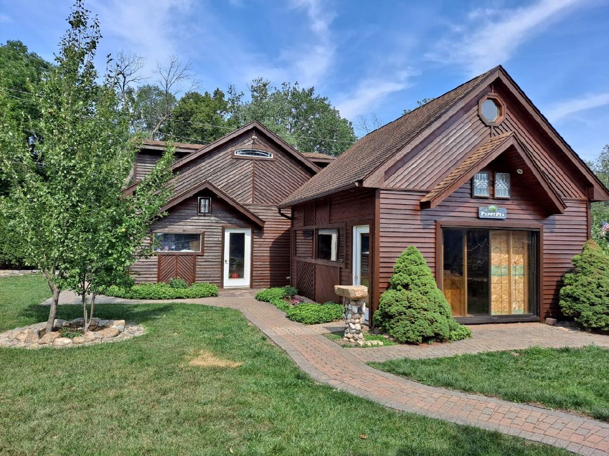 Homes Sold Sunshine Third Lake Illinois, 17 S Lake