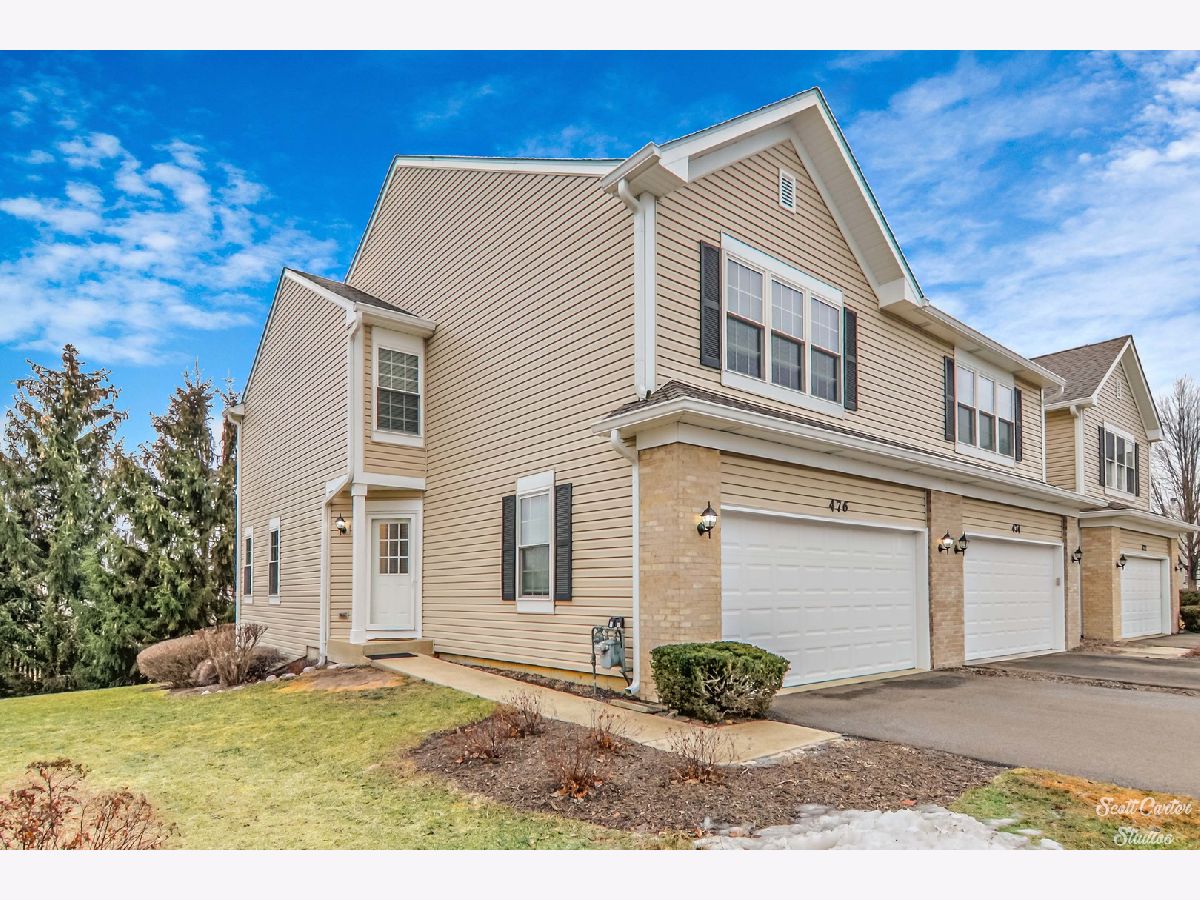 Townhomes & Condos Sold Windham Cove Crystal Lake Illinois, 476 Windham Cove