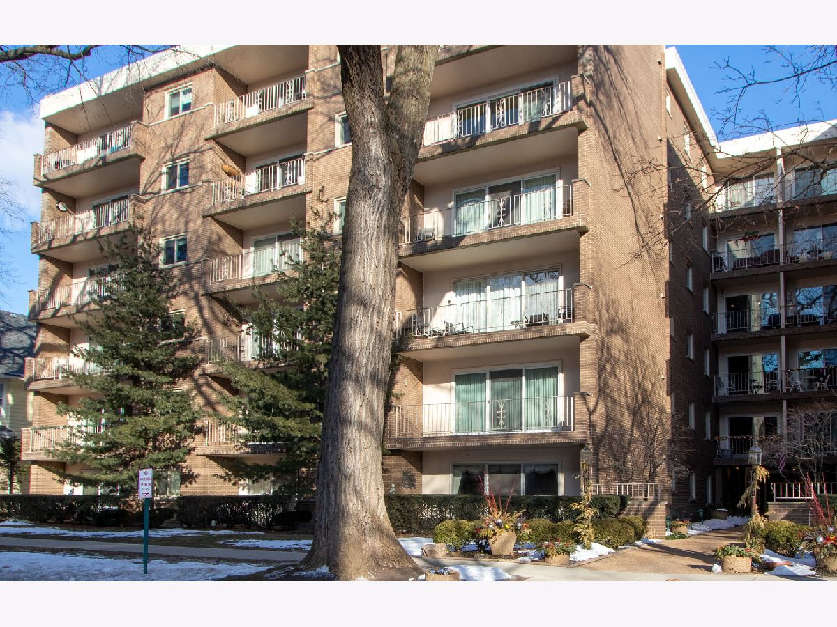 Condos & Townhomes Sold Chatterton River Forest Illinois, 411 Ashland