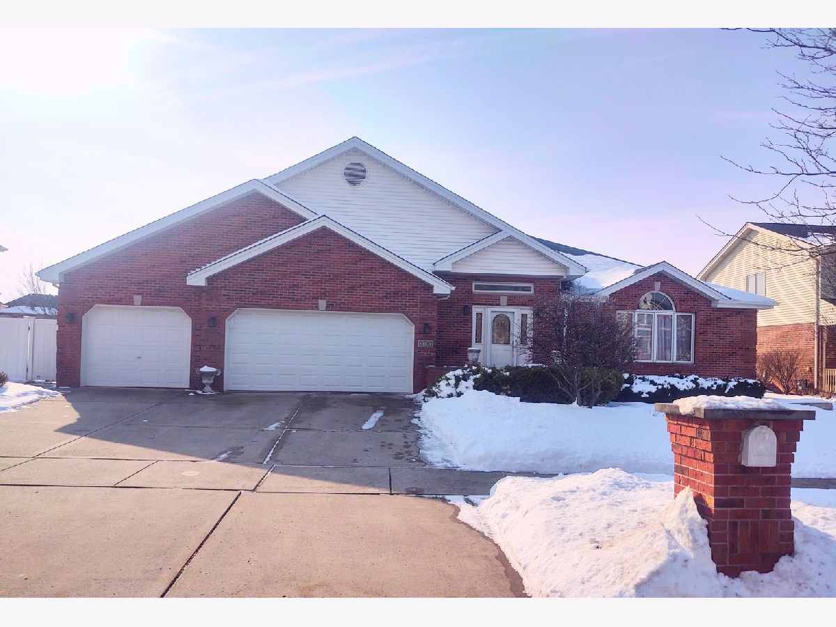 Homes & Townhomes Sold Avondale Meadows Tinley Park Illinois, 8101 Blarney