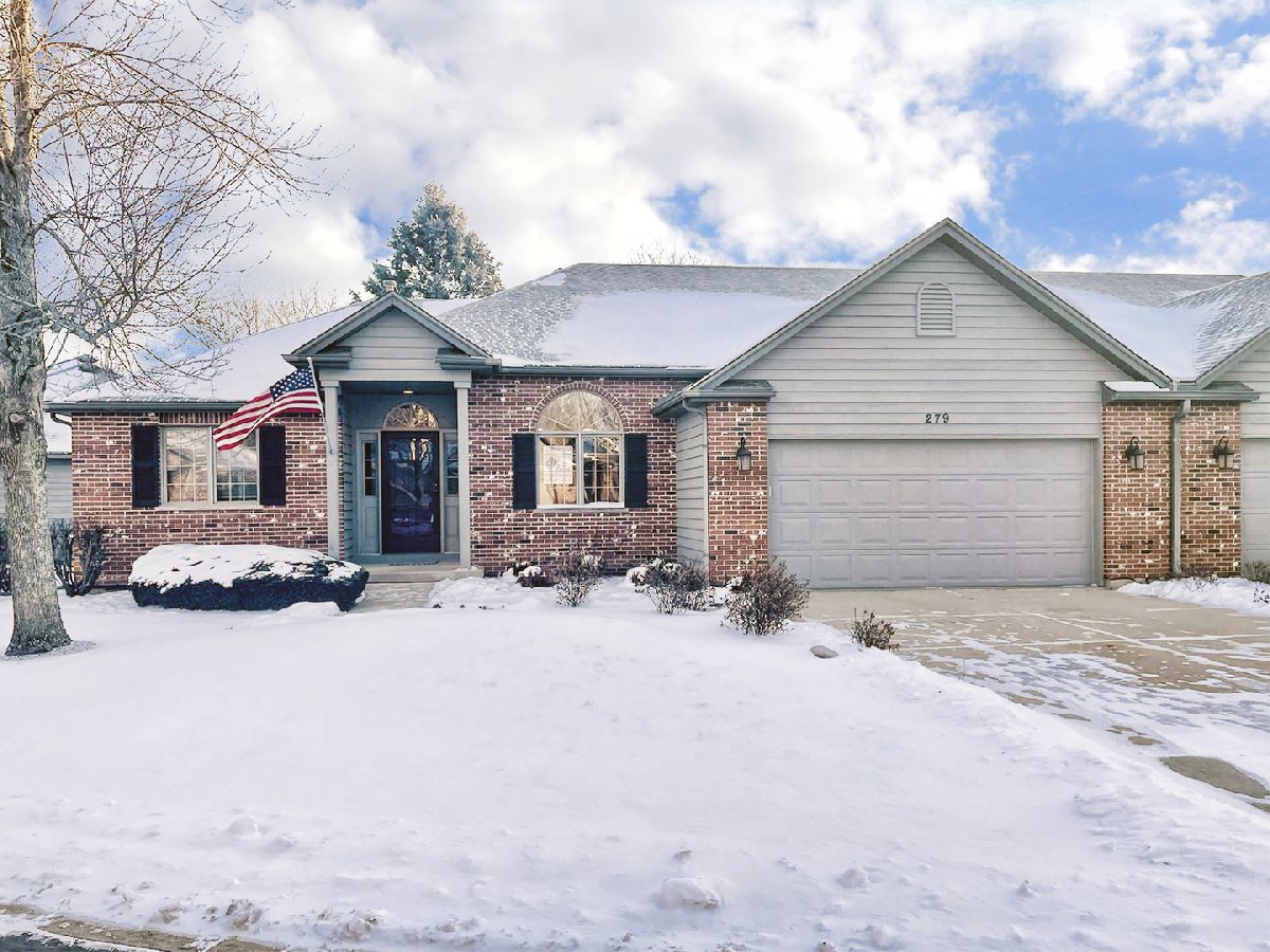 Condos & Townhomes & Homes Sold Lincolnwood Terrace Elgin Illinois, 279 Presidential