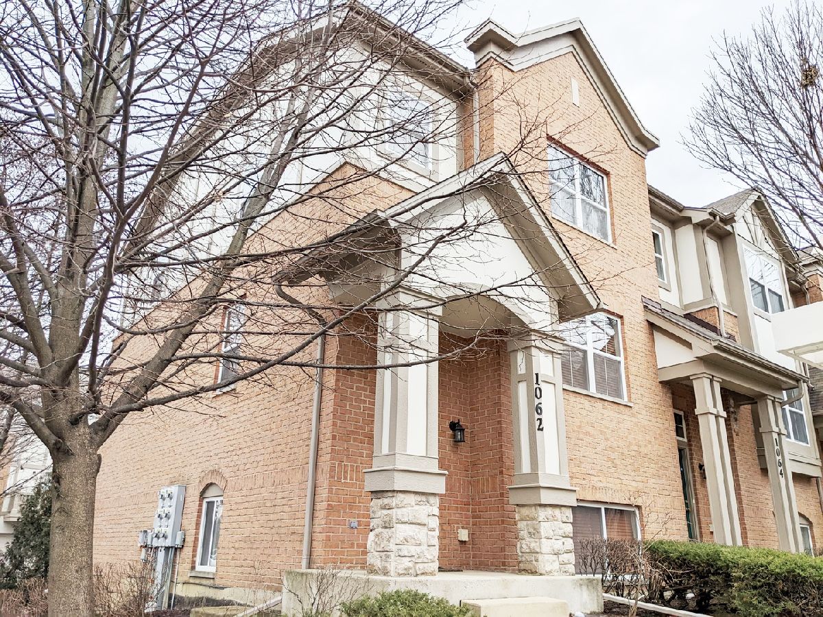 Townhomes Sold Claremont Ridge Palatine Illinois, 1062 Claremont