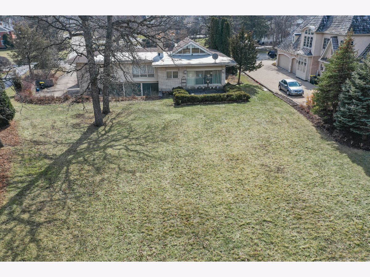 12 Sheffield Lane, Oak Brook, Illinois 60523 MLS 11328459 WinterCohen