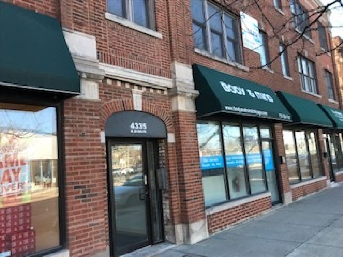 Townhomes & Homes Rented Old Irving Village Chicago Illinois, 4335 Irving Park