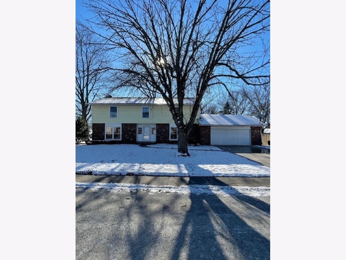 Homes Sold Gracefield Kankakee Illinois, 2100 Grace