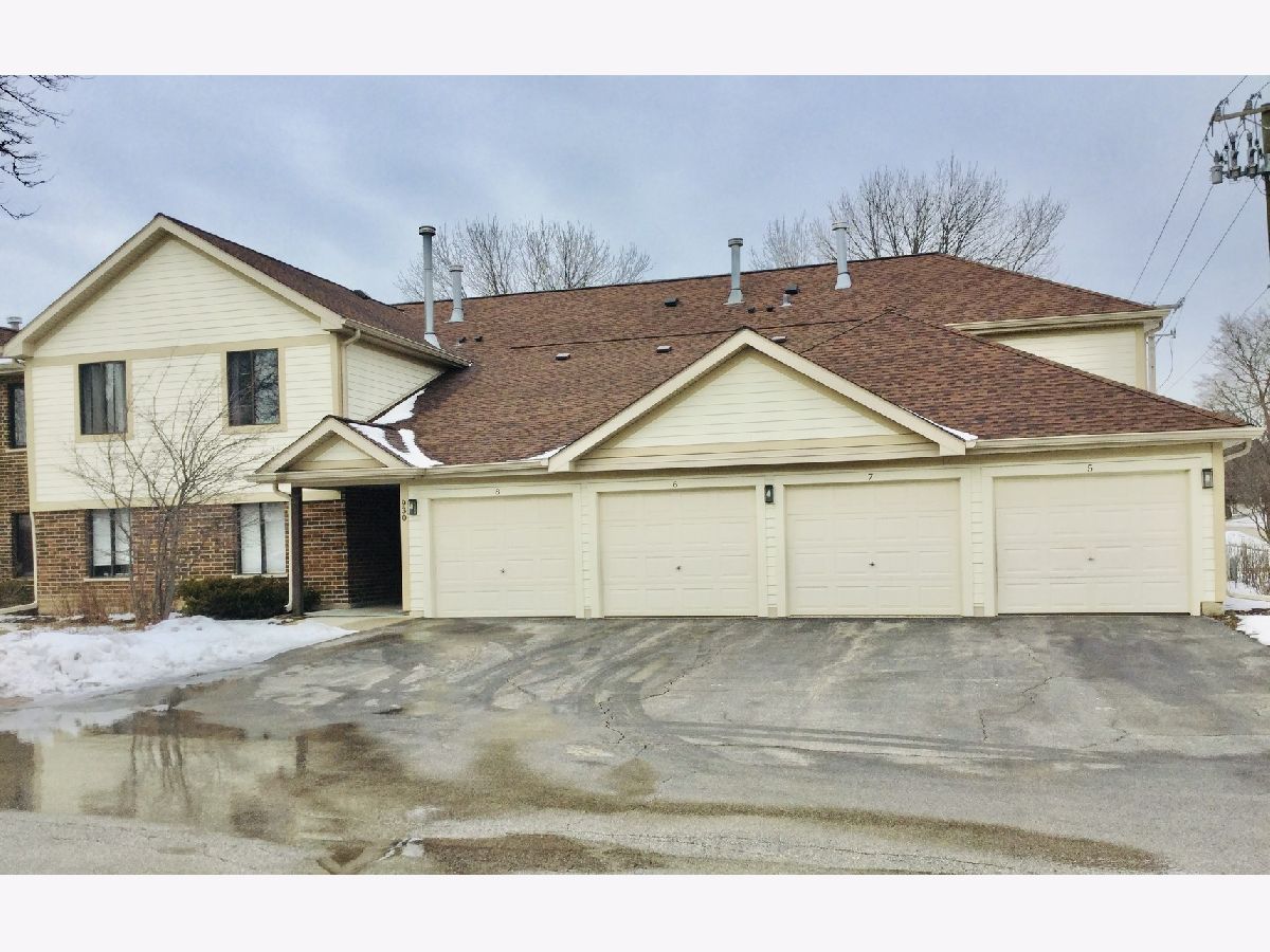 Condos & Townhomes Rented Kingsbrooke Palatine Illinois, 930 Tower