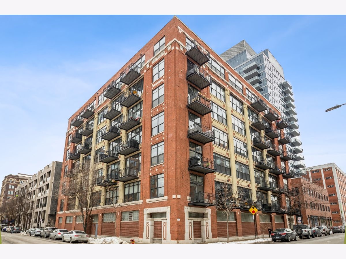 Condominiums Sold Olympia Lofts Chicago Illinois, 843 Adams