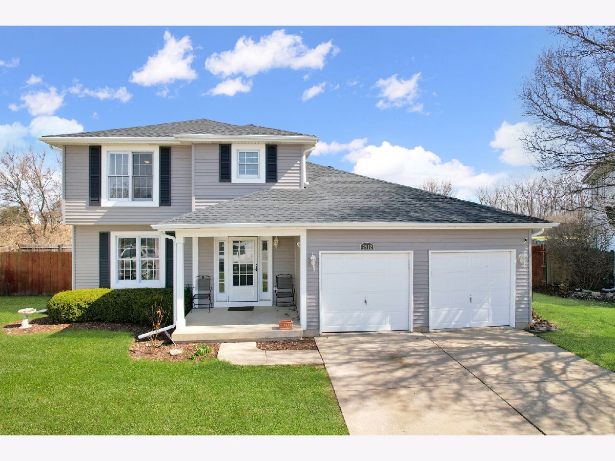 Homes & Townhomes Sold Grand Prairie Joliet Illinois, 2912 Grand Prairie