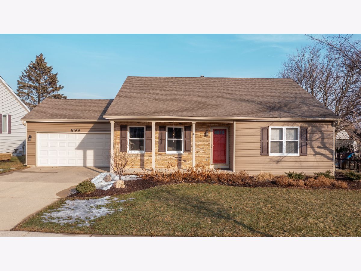 Homes & Townhomes Sold Bent Tree Village Elgin Illinois, 899 Waverly