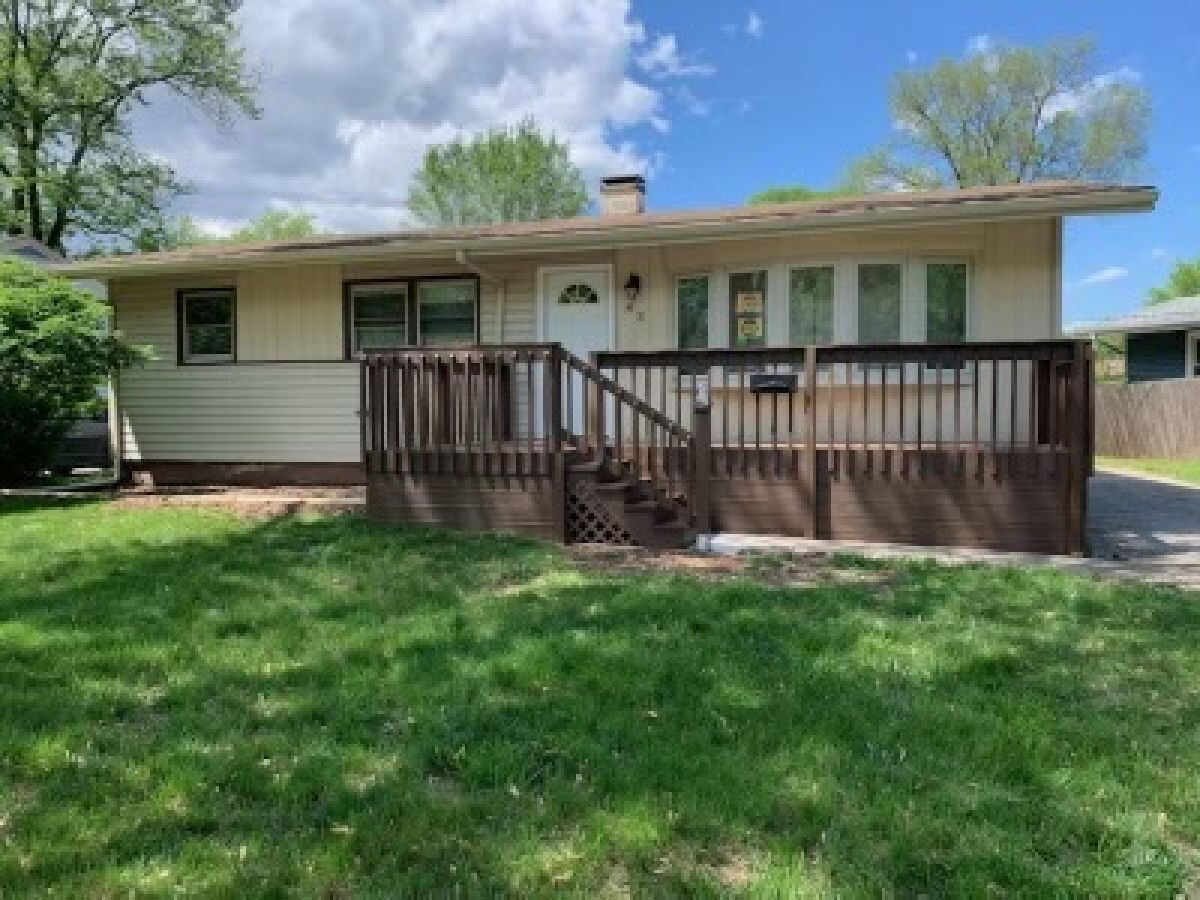  Rented Thornton Illinois, 83 Indianwood