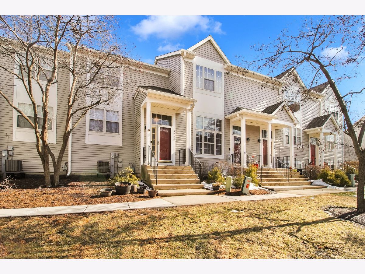 Townhomes Sold Prairie Village Aurora Illinois, 2777 Shelly