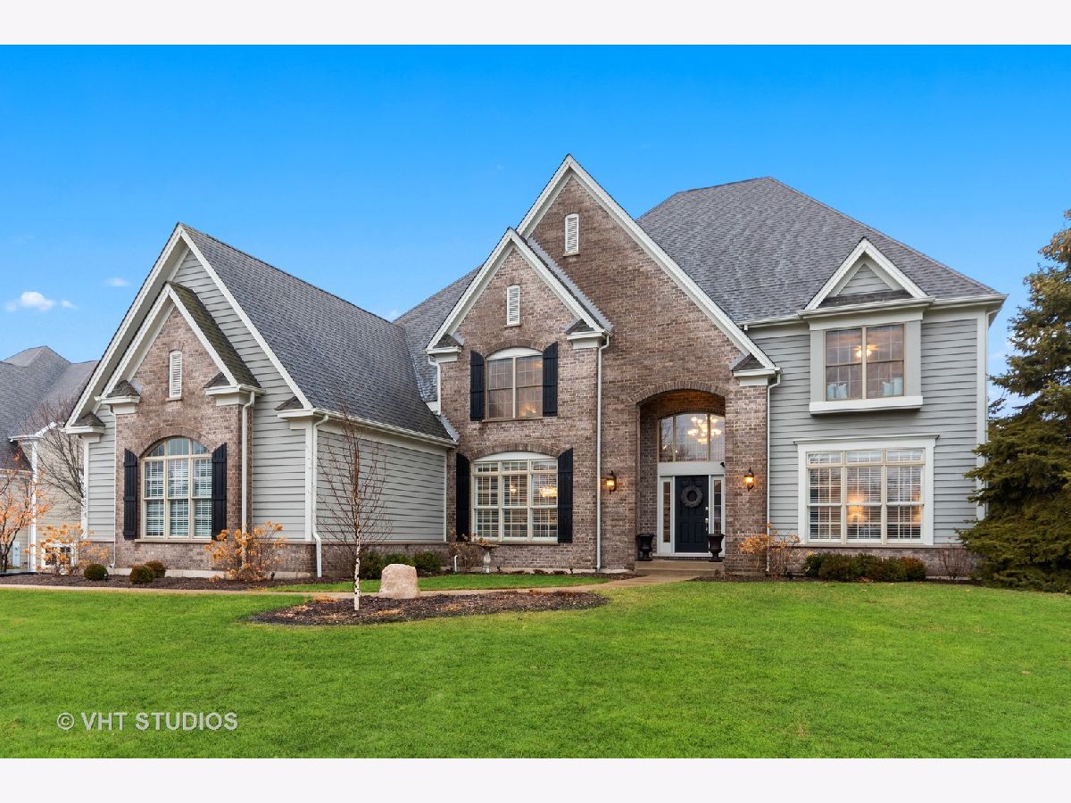 Homes Sold Harvest Glen Cary Illinois, 24554 Harvest Glen